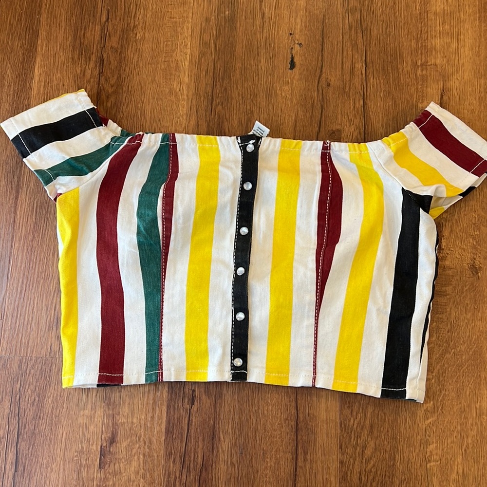 Forever 21 Crop top